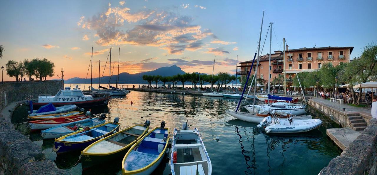 Albergo Gardesana Torri Del Benaco Dış mekan fotoğraf