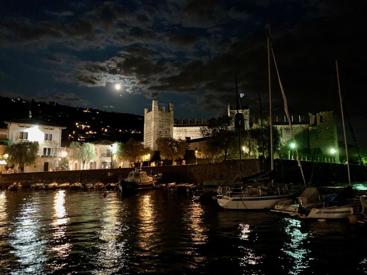 Albergo Gardesana Torri Del Benaco Dış mekan fotoğraf