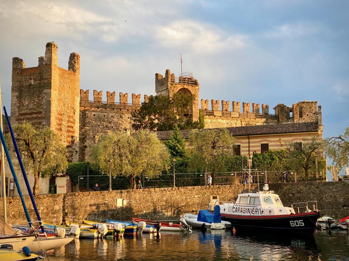 Albergo Gardesana Torri Del Benaco Dış mekan fotoğraf