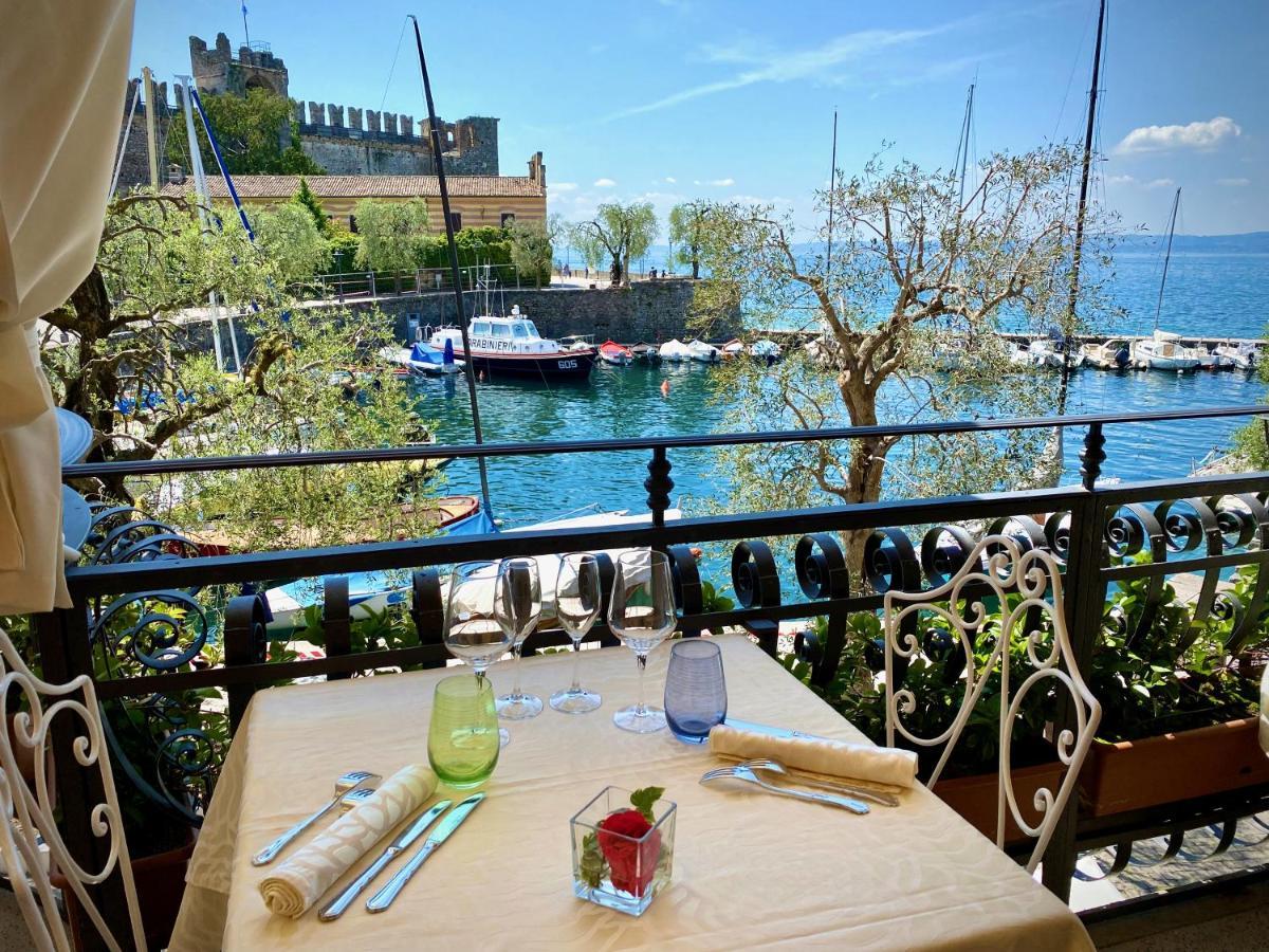 Albergo Gardesana Torri Del Benaco Dış mekan fotoğraf